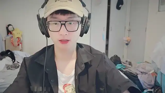 romeoisme   online show from 01/29/25, 02:10