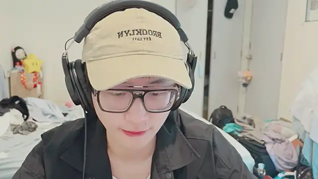 romeoisme   online show from 01/30/25, 01:00