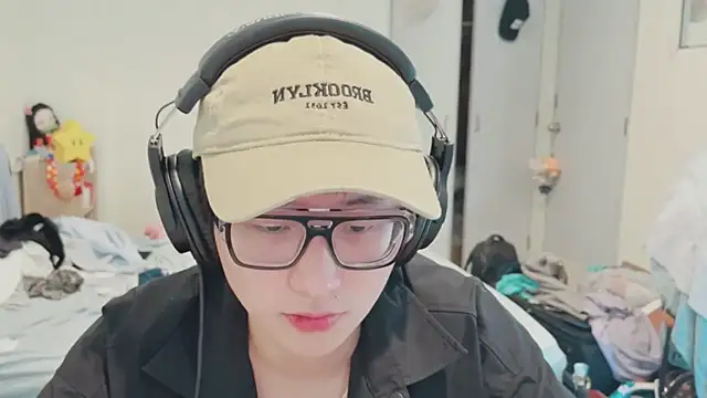 romeoisme   online show from 01/30/25, 08:01