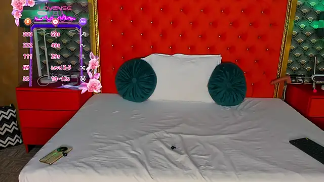 VallerieJones online show from 02/20/25, 10:27