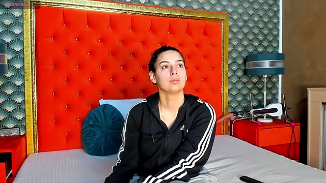 VallerieJones online show from 03/13/25, 04:05