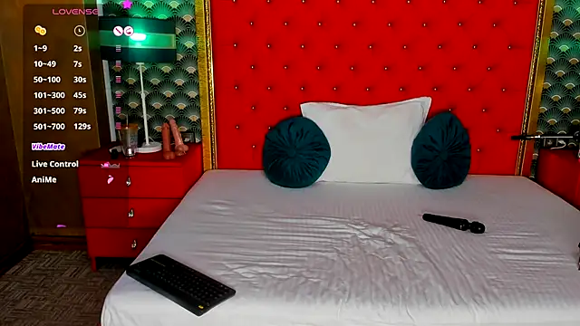 VallerieJones online show from 10/06/25, 08:56