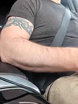 mustang69696 online show from 04/17/26, 02:53