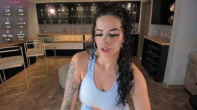 KateSunder online show from 03/20/25, 12:22