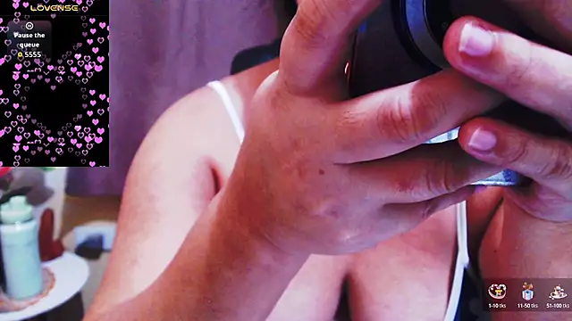 Alliayah Hollyx online show from 09/12/25, 06:30