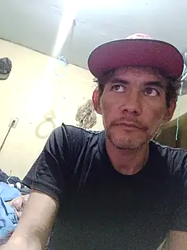 Snapshot of MarsWood chatting on 09/17/25, 02:24 MarsWood online show from 09/17/25, 02:24