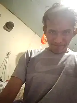 Snapshot of MarsWood chatting on 11/05/25, 04:18 MarsWood online show from 11/05/25, 04:18