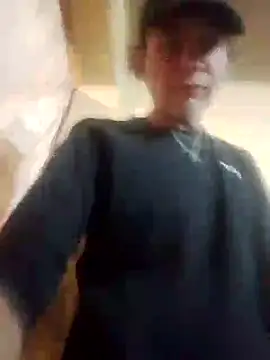 Snapshot of MarsWood chatting on 11/25/25, 02:11 MarsWood online show from 11/25/25, 02:11