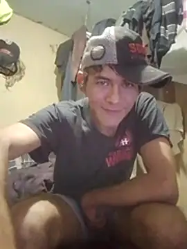 Snapshot of MarsWood chatting on 11/30/25, 01:04 MarsWood online show from 11/30/25, 01:04