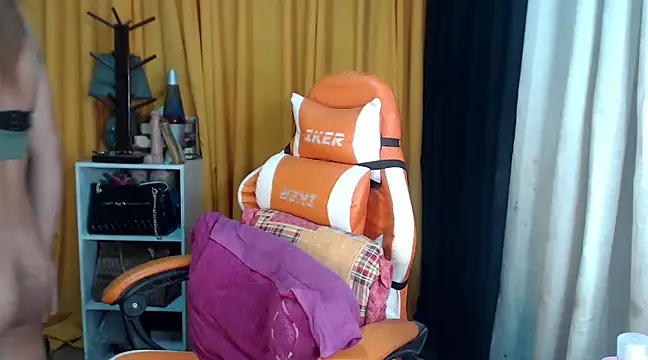 Snapshot of Deliciouscumsxz chatting on 12/07/24, 06:48 Deliciouscumsxz online show from 12/07/24, 06:48