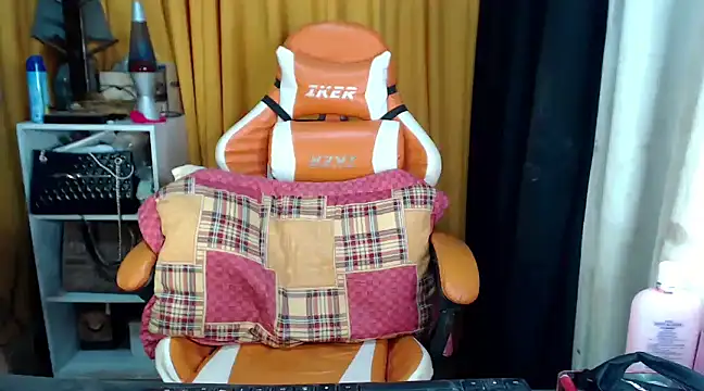 Snapshot of Deliciouscumsxz chatting on 03/04/25, 03:22 Deliciouscumsxz online show from 03/04/25, 03:22