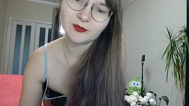 KiraGoldens online show from 11/04/25, 05:39