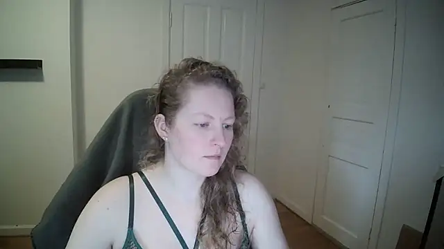 Girlnina-1995 online show from 02/07/25, 10:19