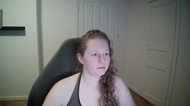 Girlnina-1995 online show from 03/17/25, 11:42