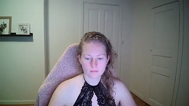 Girlnina-1995 online show from 10/09/25, 08:23