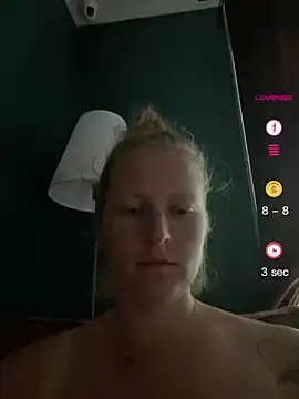 Girlnina-1995 online show from 06/24/26, 06:51