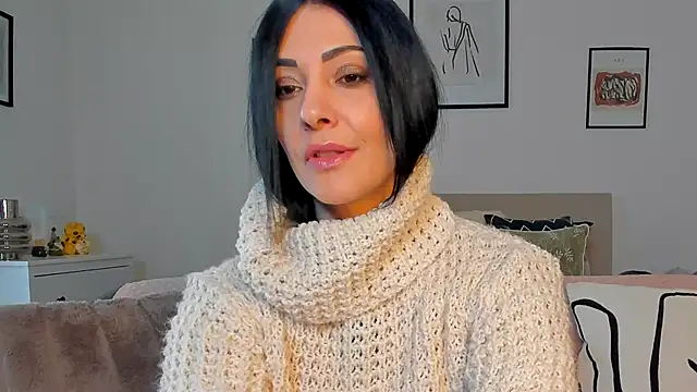 AryaSummersReal online show from 03/10/25, 12:48