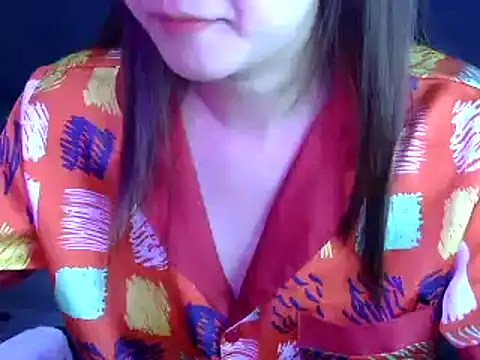 Bee 2k online show from 11/20/25, 04:56