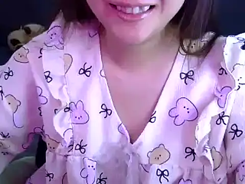 Bee 2k online show from 07/06/26, 04:20
