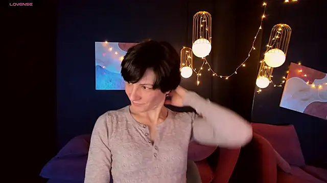 LorenDaze online show from 01/15/25, 02:02