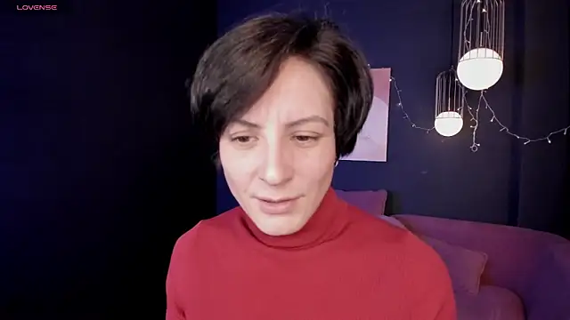 LorenDaze online show from 02/19/25, 02:01