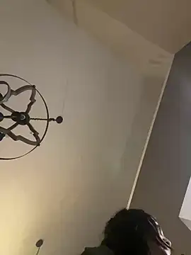 Snapshot of XXlolaXX chatting on 01/12/25, 11:58 XXlolaXX online show from 01/12/25, 11:58