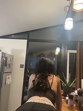 Snapshot of XXlolaXX chatting on 01/22/25, 11:10 XXlolaXX online show from 01/22/25, 11:10