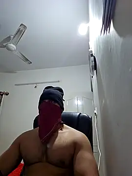 kaizercool1 online show from 01/30/25, 03:44