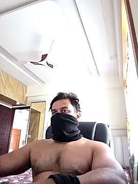 kaizercool1 online show from 11/13/25, 09:41