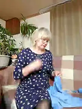 Snapshot of IrmaRose chatting on 01/24/25, 12:52 IrmaRose online show from 01/24/25, 12:52