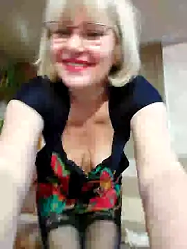 Snapshot of IrmaRose chatting on 02/22/25, 01:46 IrmaRose online show from 02/22/25, 01:46