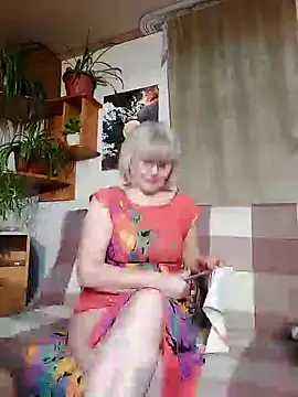 Snapshot of IrmaRose chatting on 02/28/25, 01:58 IrmaRose online show from 02/28/25, 01:58