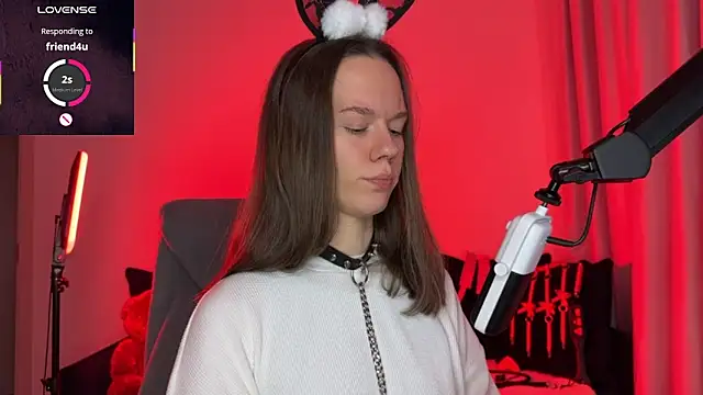 DivineBite online show from 10/30/25, 05:02