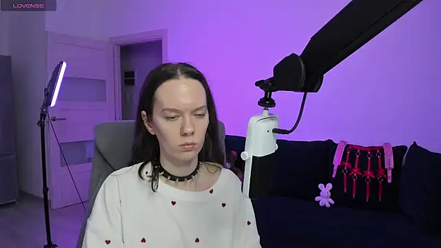 DivineBite online show from 02/20/26, 02:39