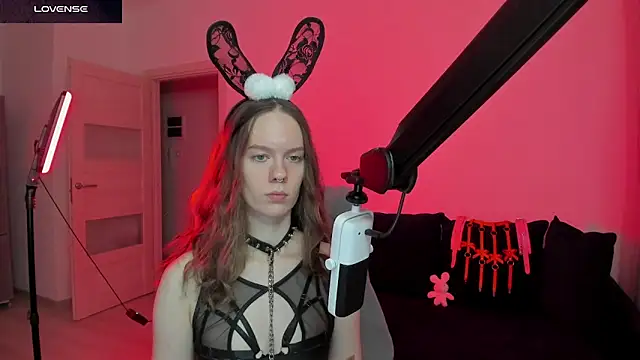 DivineBite online show from 03/03/26, 05:30