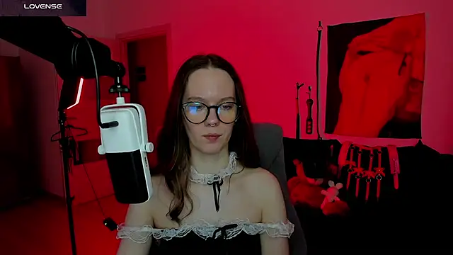 DivineBite online show from 04/05/26, 05:10