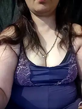 Snapshot of seema4xxxfun chatting on 06/06/26, 07:02 seema4xxxfun online show from 06/06/26, 07:02