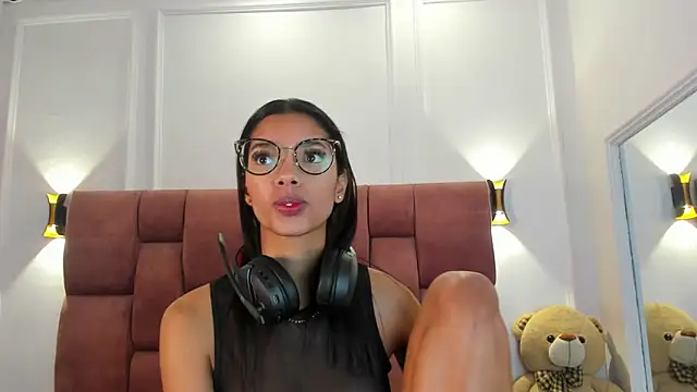 liagirl cute online show from 01/09/25, 03:58