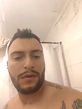 Lmfit online show from 04/14/26, 11:44