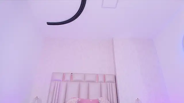  carolina fox online show from 05/28/26, 03:15
