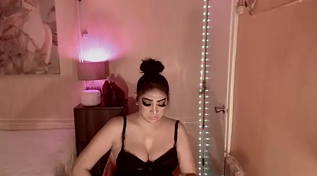 Biancafoxie online show from 02/09/25, 09:26