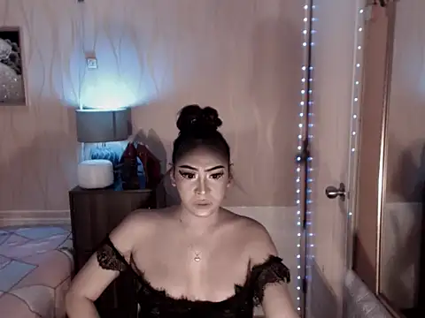 Biancafoxie online show from 11/21/25, 05:06