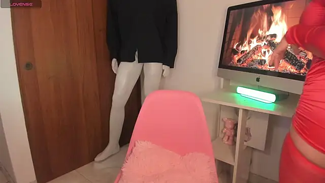 whitneyhot online show from 02/24/26, 01:25