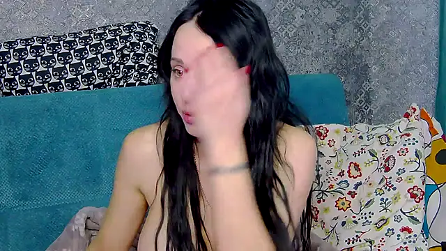 Brilliant Doll online show from 12/02/25, 03:34