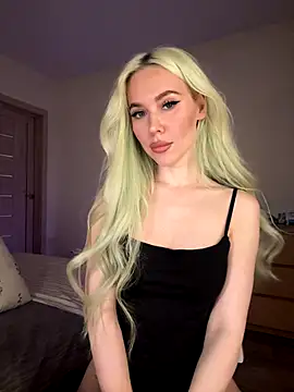 xDinnax online show from 09/30/25, 02:33