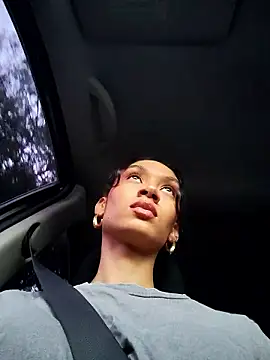 Leaberry online show from 11/08/25, 09:46