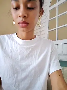 Leaberry online show from 02/19/26, 08:38