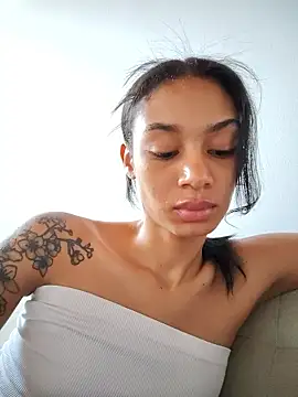 Leaberry online show from 03/01/26, 06:54