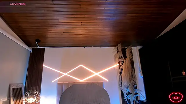 Veronicalanx1 online show from 02/10/26, 11:47