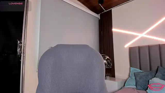 Veronicalanx1 online show from 03/24/26, 11:37